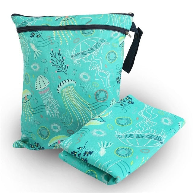 Wet/Dry Bag + Changing Pad